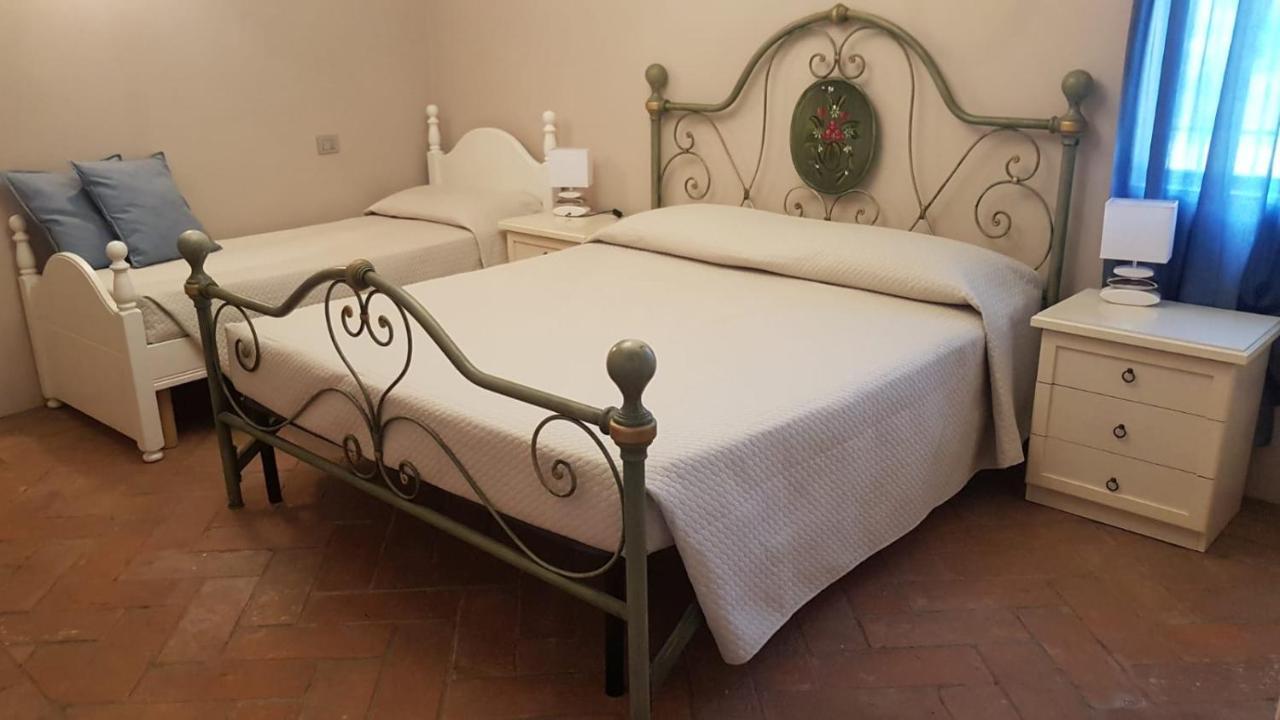 Casa Vacanze Soleluna 몬티키아리 외부 사진