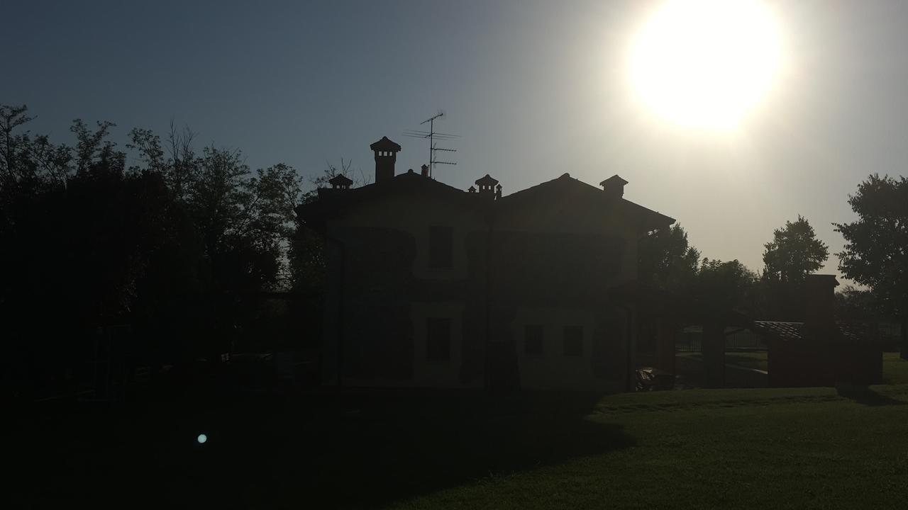 Casa Vacanze Soleluna 몬티키아리 외부 사진